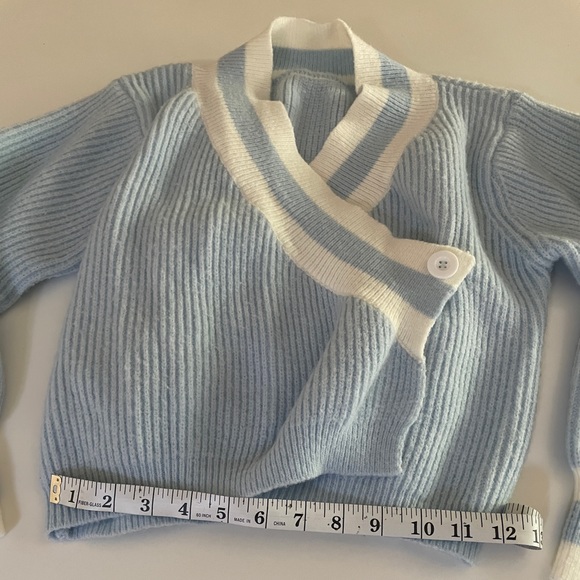 Drop Shoulder Button Cardigan - Picture 5 of 9